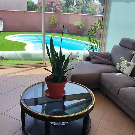 St Cyprien Grande Maison Avec Piscine 別荘 *