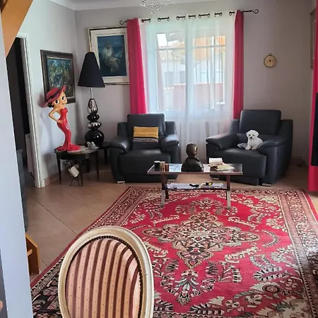 St Cyprien Grande Maison Avec Piscine