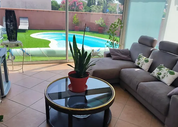 St Cyprien Grande Maison Avec Piscine Tatil Evi *